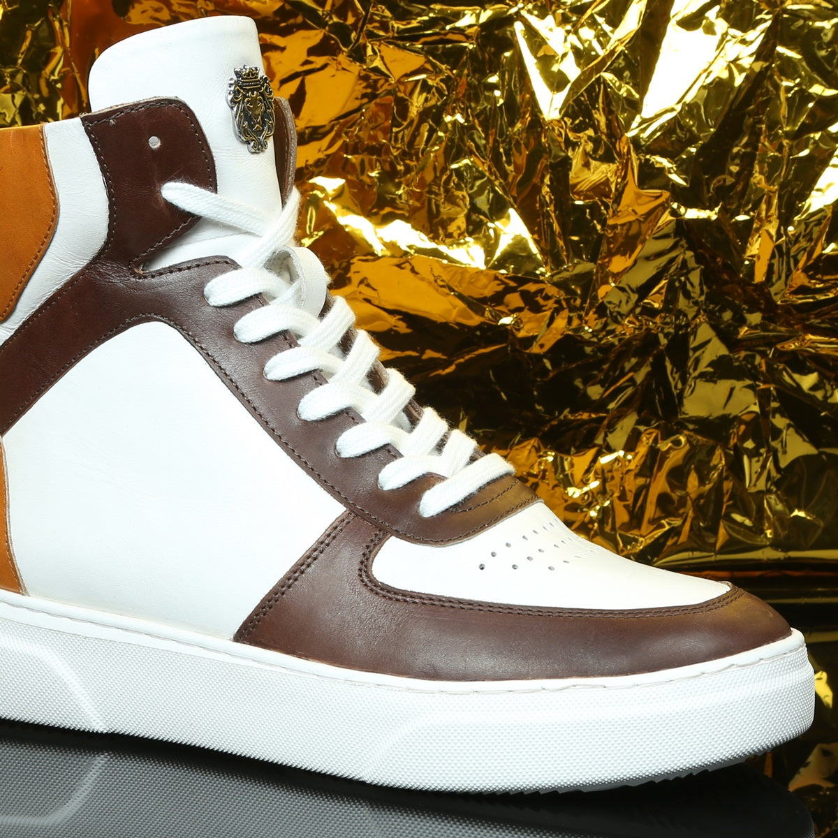 Contrasting Brown & Tan Leather Sneakers White High Ankle by Brune & Bareskin 40/6